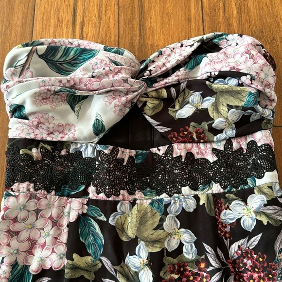 KEEPSAKE the Label Floral Strapless Dress - Multicolor - Picture 3 of 9